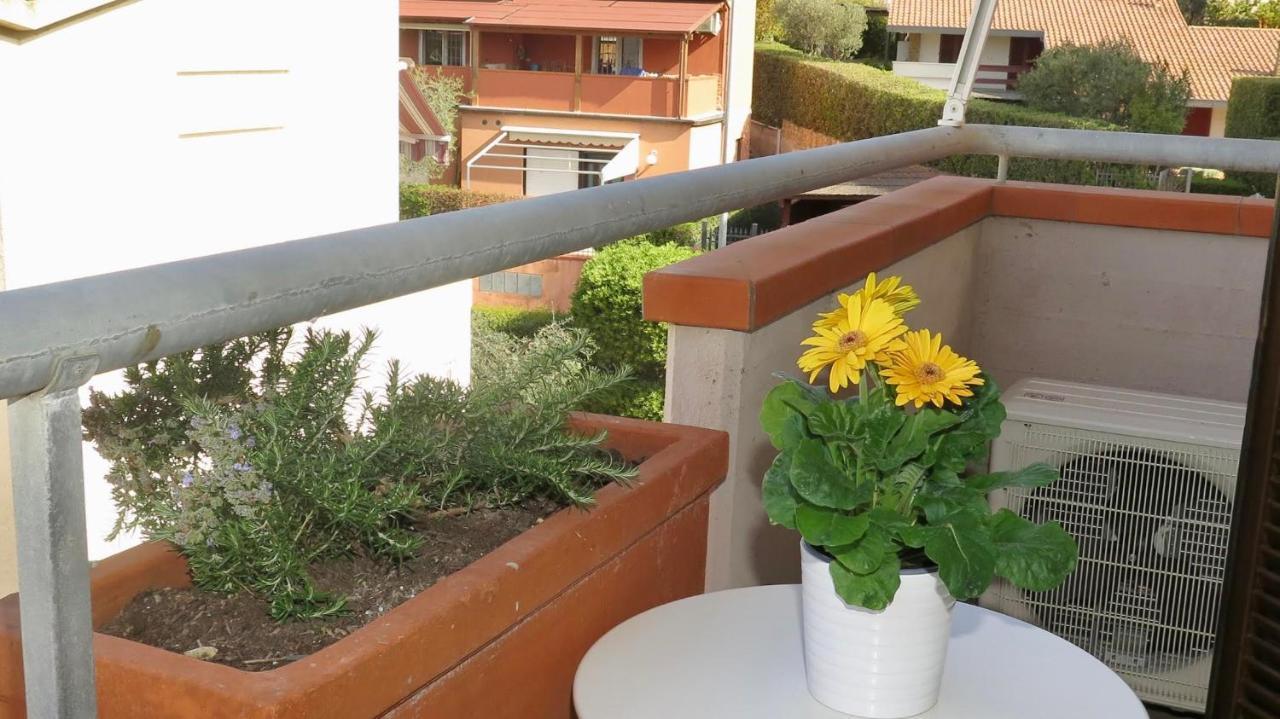 Residenza Turistico Alberghiera Corallo Castiglione della Pescaia Kültér fotó