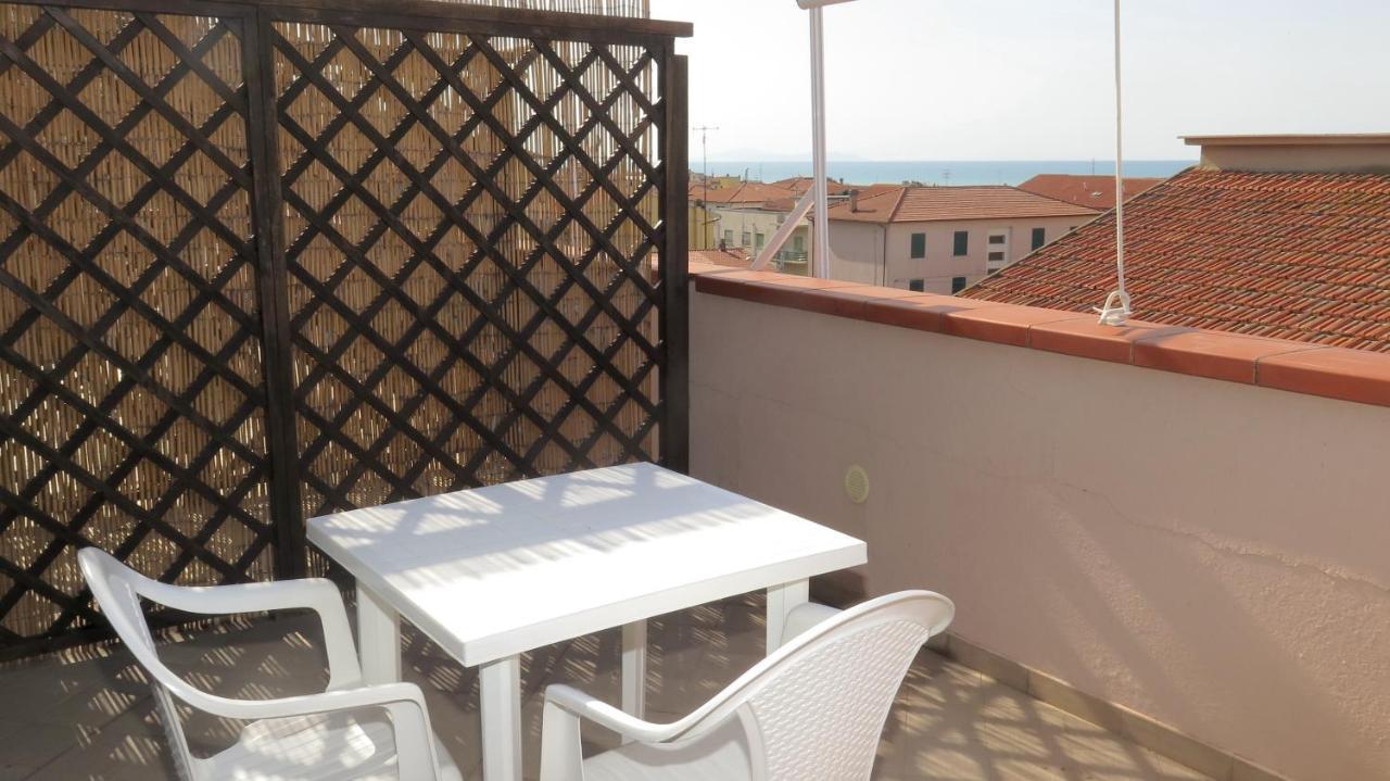 Residenza Turistico Alberghiera Corallo Castiglione della Pescaia Kültér fotó