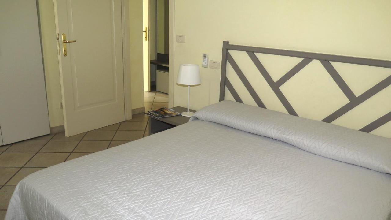 Residenza Turistico Alberghiera Corallo Castiglione della Pescaia Kültér fotó