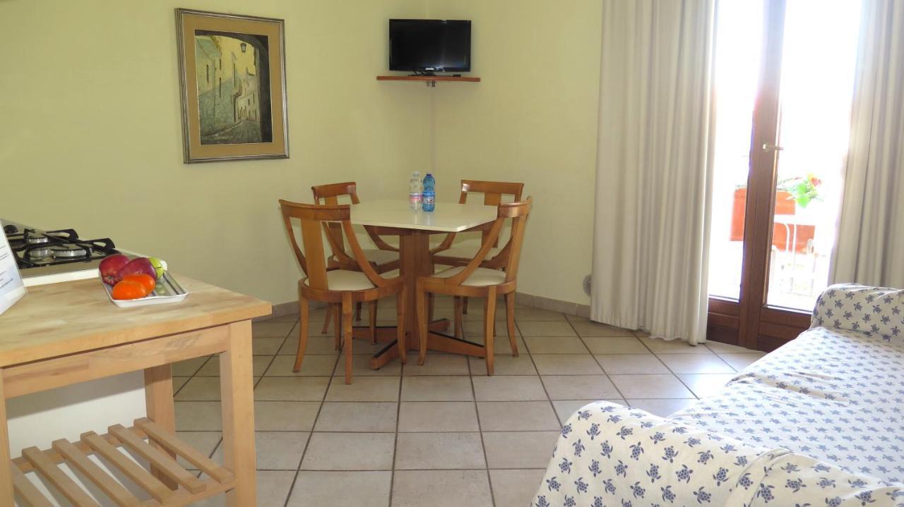 Residenza Turistico Alberghiera Corallo Castiglione della Pescaia Kültér fotó